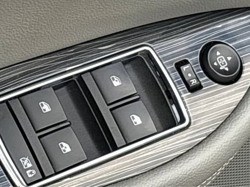 Used 2019 Chevrolet Impala LS image 27