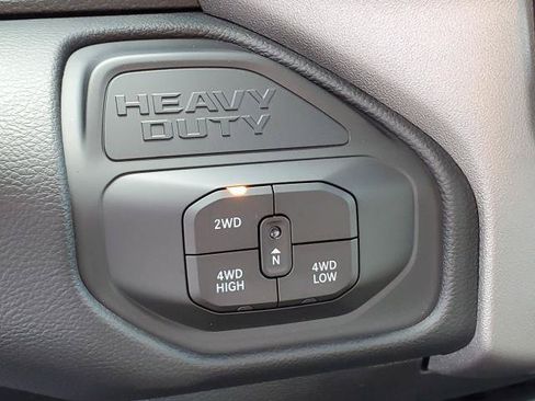 New 2026 RAM 2500 Big Horn AWD/4WD image 14