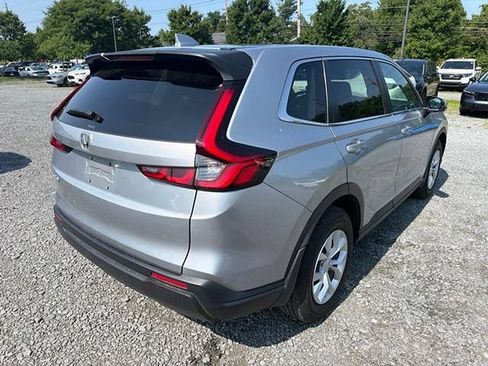 Used 2025 Honda CR-V LX image 8