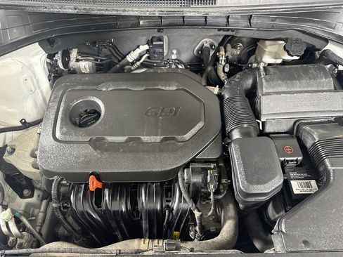 Used 2017 Kia Sorento FWD image 38