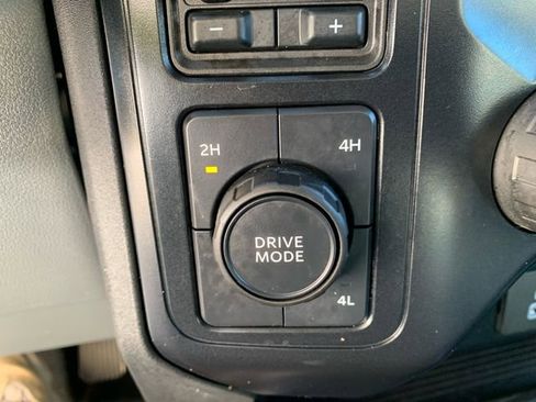 Used 2024 Ford F550 4x4 Regular Cab Super Duty image 43