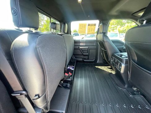 Used 2019 Ford F150 XLT w/ Equipment Group 302A Luxury AWD/4WD image 27