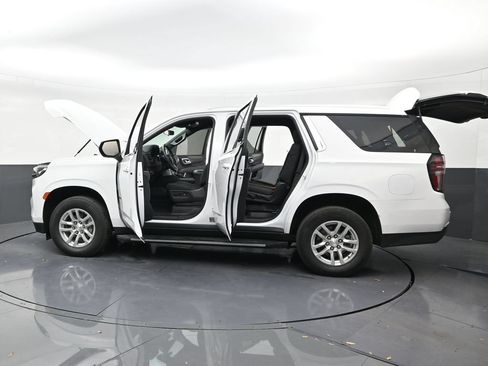 Used 2023 Chevrolet Tahoe LS RWD image 30