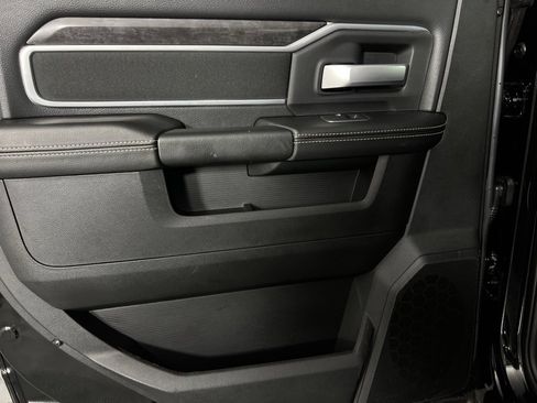 Used 2024 RAM 2500 Big Horn w/ Bed Utility Group image 28