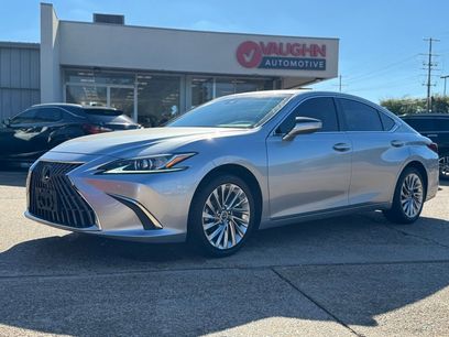 Used 2023 Lexus ES 350 w/ Accessory Package (Z1)