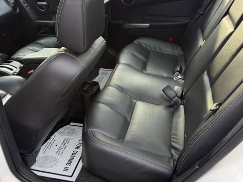 Used 2006 Pontiac Grand Prix Base 4dr Sedan w/ Premium Package image 9