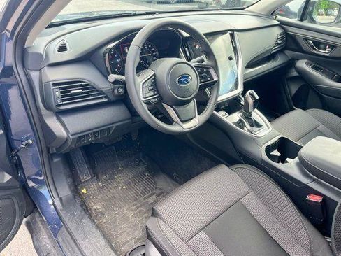 Used 2025 Subaru Outback Premium AWD/4WD image 18