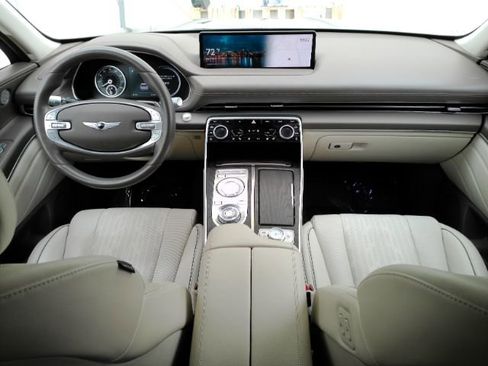 Used 2021 Genesis GV80 2.5T w/ Prestige Package 05 image 3
