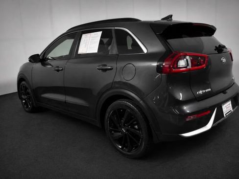 Used 2018 Kia Niro EX w/ EX Touring Graphite Edition FWD image 6