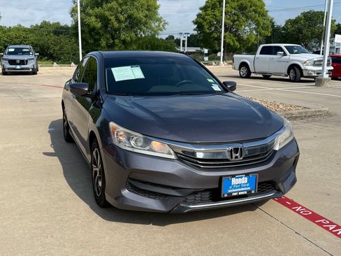 Used 2016 Honda Accord LX image 7