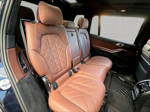 Used 2023 BMW X7 xDrive40i AWD/4WD image 23