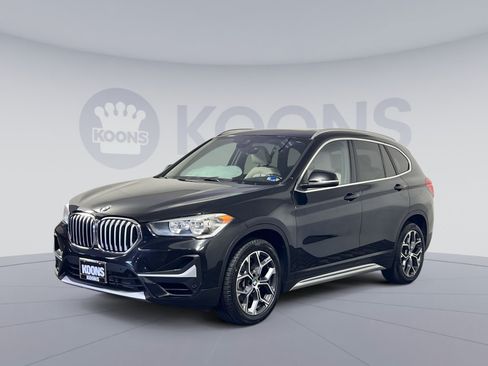 Used 2022 BMW X1 xDrive28i AWD/4WD image 1