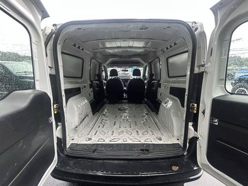 Used 2015 RAM ProMaster City Tradesman FWD image 10