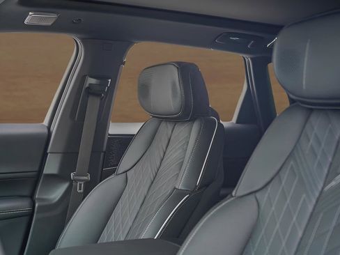 New 2026 Cadillac Lyriq V w/ Exterior Carbon Fiber Package image 12