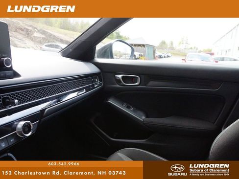 Used 2023 Honda Civic Sport image 23