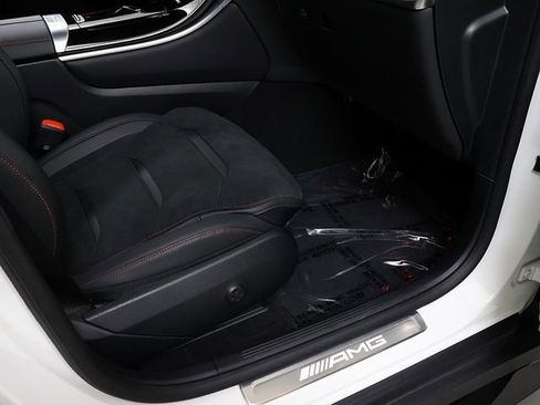 Certified 2026 Mercedes-Benz GLC 43 AMG 4MATIC image 37