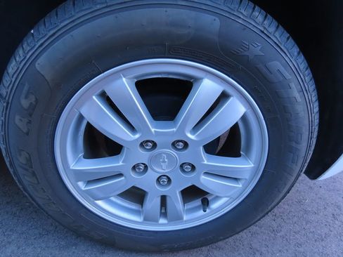 Used 2016 Chevrolet Sonic LT image 16