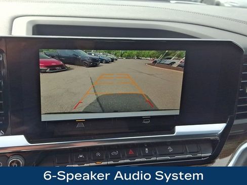 Used 2025 Chevrolet Silverado 1500 LT Trail Boss w/ LPO, Dark Essentials Package AWD/4WD image 11