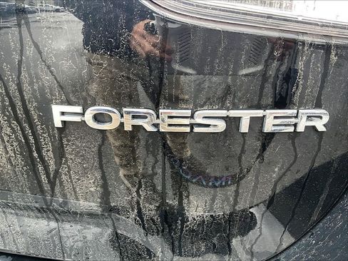 Used 2022 Subaru Forester Limited AWD/4WD image 28