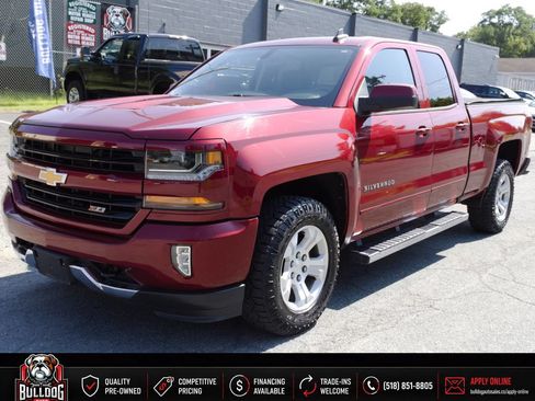Used 2018 Chevrolet Silverado 1500 LT w/ All Star Edition AWD/4WD image 1