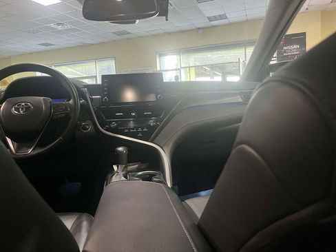 Used 2023 Toyota Camry XSE image 14
