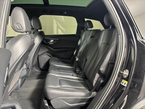 Used 2017 Audi Q7 3.0T Premium Plus AWD/4WD image 16