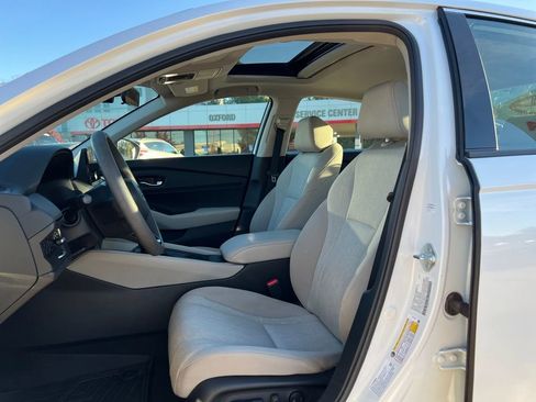 Used 2023 Honda Accord EX image 10