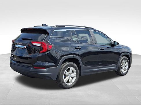 Used 2022 GMC Terrain SLE w/ Driver Convenience Package FWD image 6