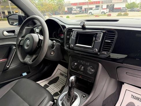 Used 2016 Volkswagen Beetle 1.8T image 14