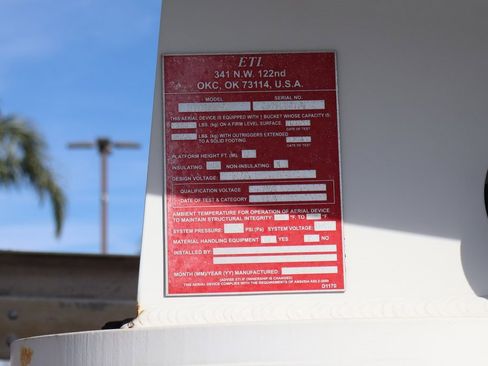 Used 2012 Ford F550 2WD Regular Cab Super Duty w/ PWR Equipment Group image 46