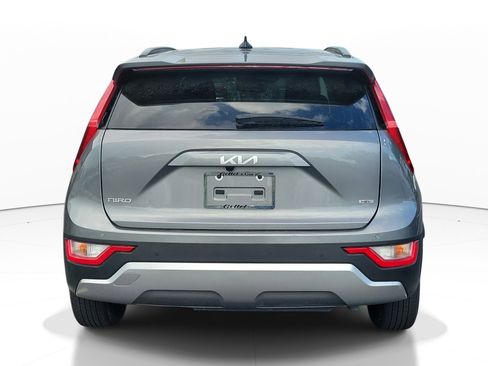 Used 2025 Kia Niro EX image 7