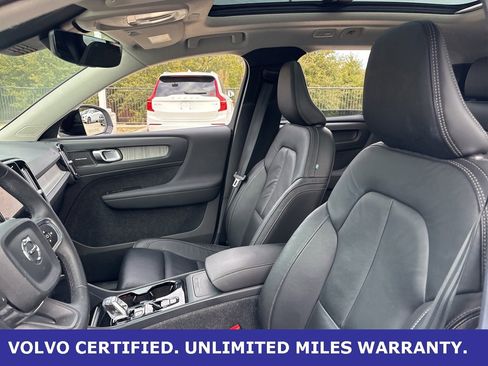 Certified 2023 Volvo XC40 B5 Plus w/ Driver Assist Package image 16