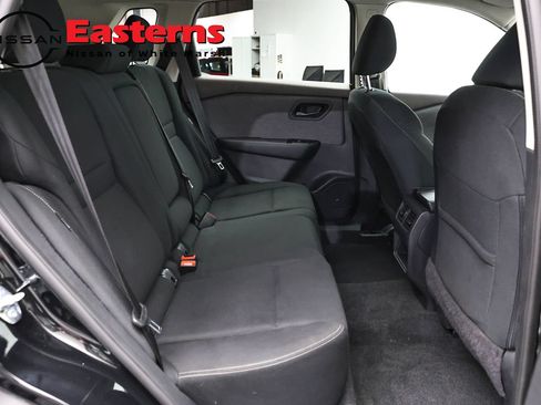 Used 2023 Nissan Rogue S AWD/4WD image 23