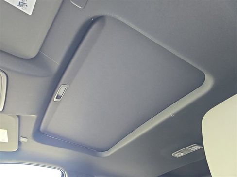 New 2025 GMC Sierra 2500 SLT w/ SLT Premium Package image 21