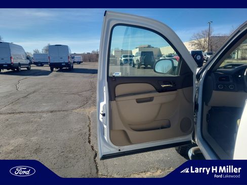 Used 2011 Chevrolet Silverado 1500 LTZ w/ LTZ Plus Package image 13