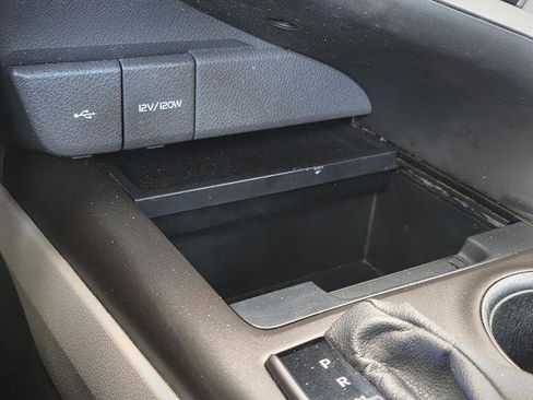 Certified 2022 Toyota Camry SE FWD image 17