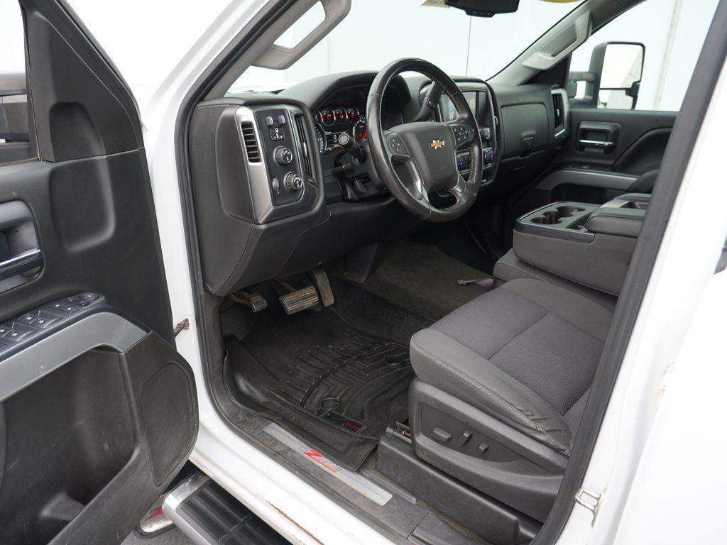 Certified 2016 Chevrolet Silverado 2500 LT w/ LT Convenience Package AWD/4WD image 13
