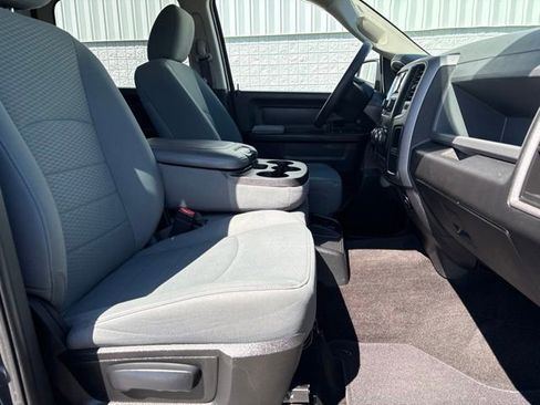 Used 2017 RAM 1500 Express AWD/4WD image 15