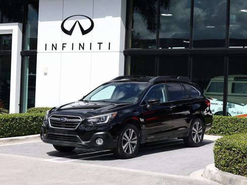 Used 2019 Subaru Outback 2.5i Limited image 1