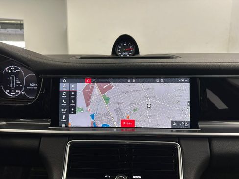 Used 2018 Porsche Panamera 4S image 58