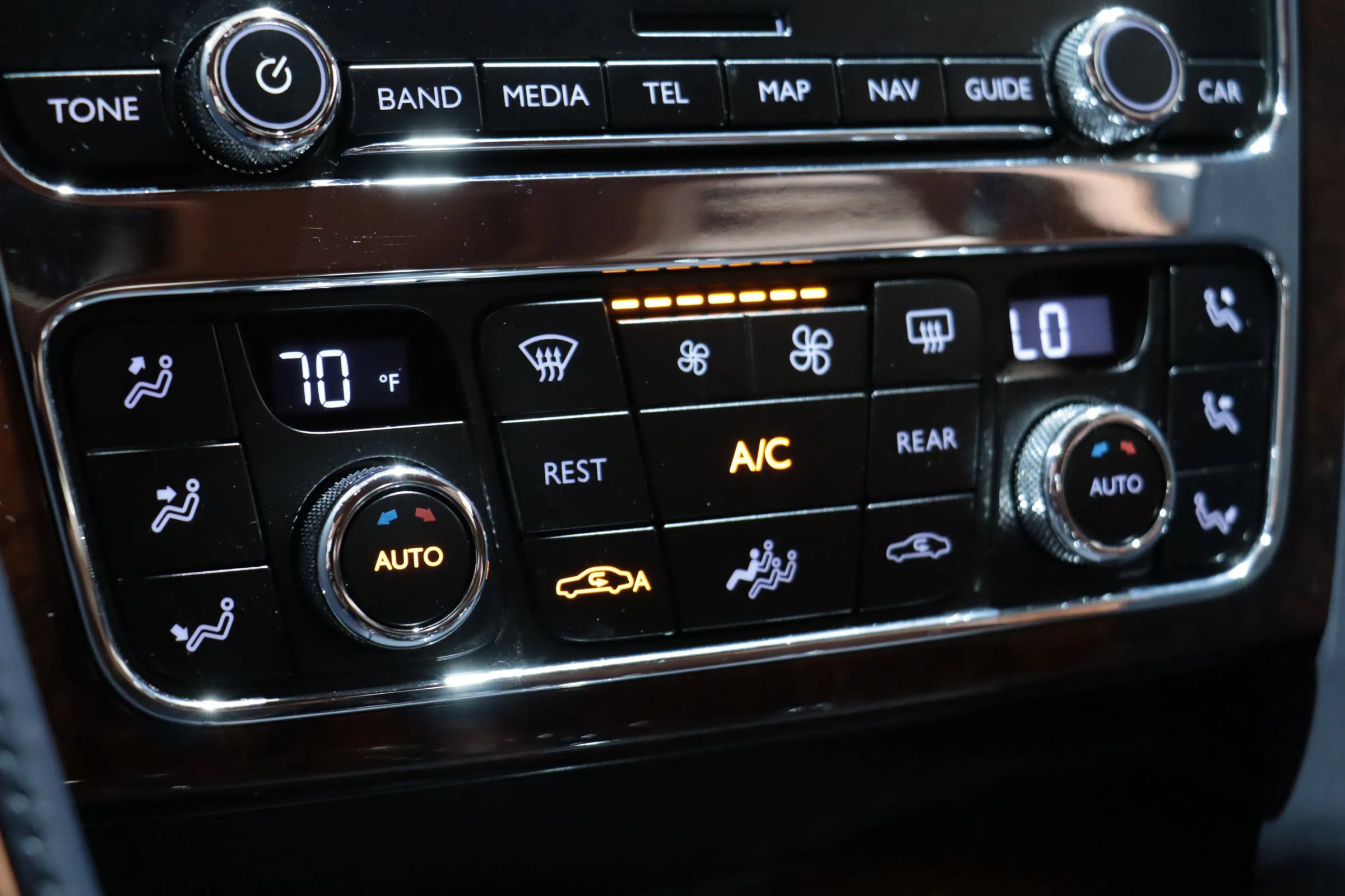 Used 2016 Bentley Flying Spur V8 AWD/4WD image 14