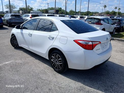Used 2016 Toyota Corolla LE FWD image 6