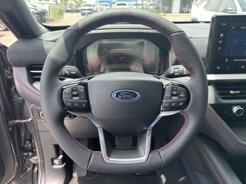 Used 2026 Ford Explorer ST-Line w/ ST-Line Street Pack RWD image 21