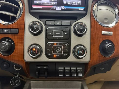 Used 2015 Ford F350 King Ranch AWD/4WD image 22