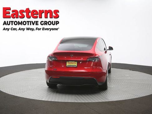 Used 2021 Tesla Model Y Long Range AWD/4WD image 33