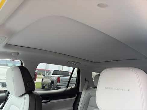 New 2026 GMC Terrain Denali image 30