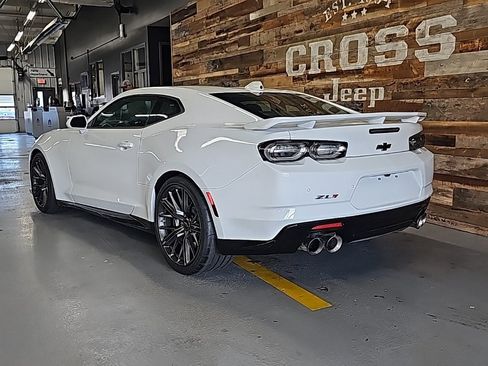 Used 2023 Chevrolet Camaro ZL1 image 3