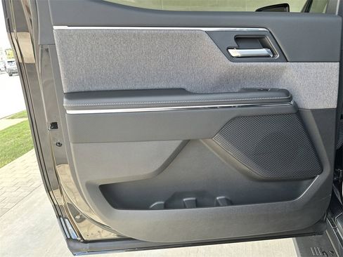 New 2026 GMC Sierra EV Elevation w/ LPO, Elevation Dark Package image 27