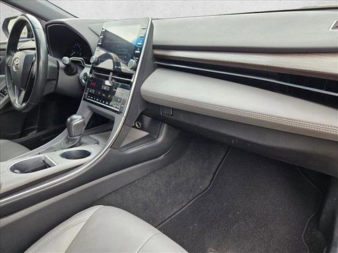 Used 2022 Toyota Avalon XLE image 20