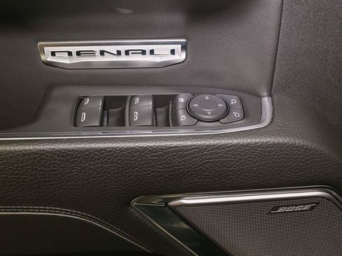Used 2022 GMC Sierra 1500 Denali AWD/4WD image 43